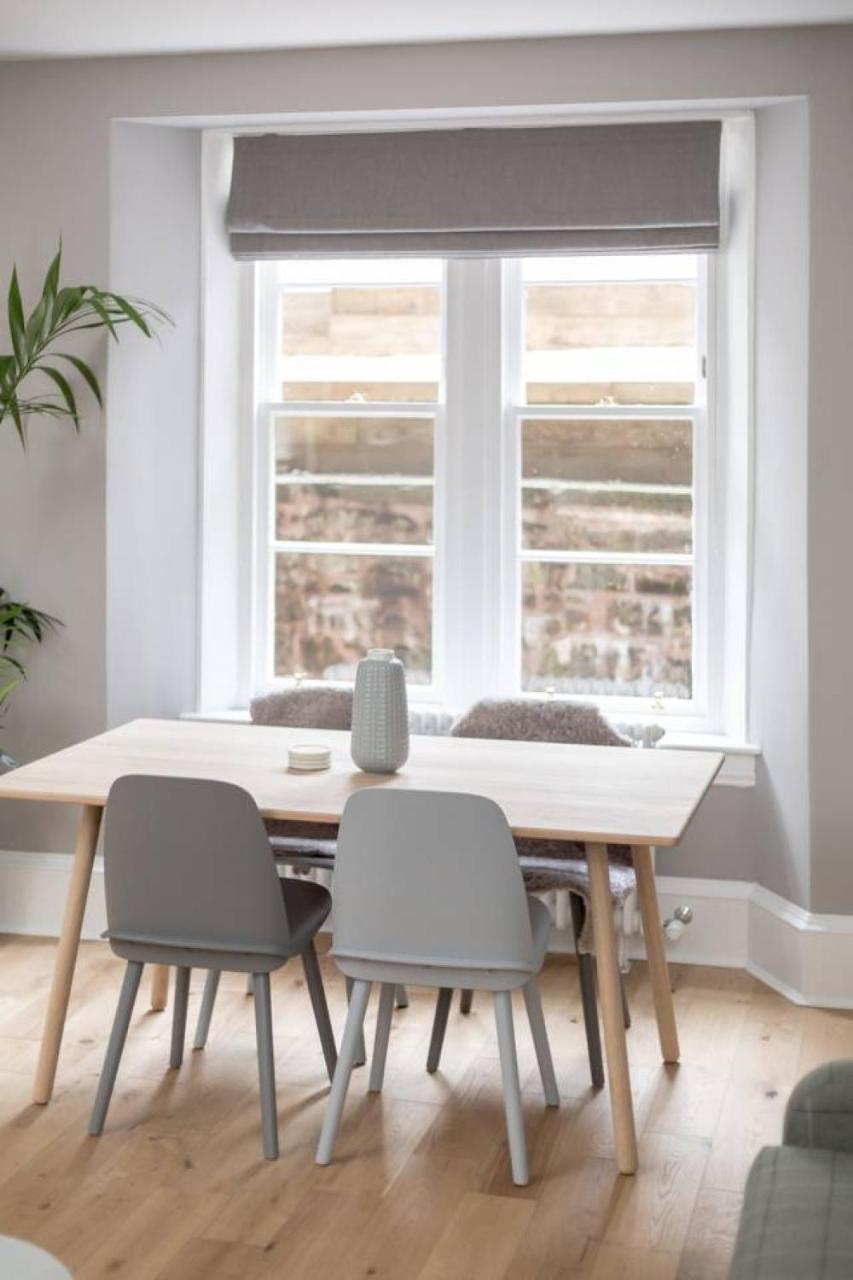 Joivy Luxurious 2Br Home Near Haymarket Station 爱丁堡 外观 照片